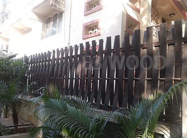 Highly durable WPC picket fence